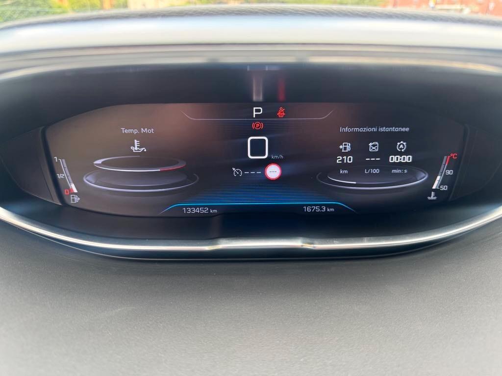Peugeot 3008 BlueHDi 130 S&S EAT8 Allure