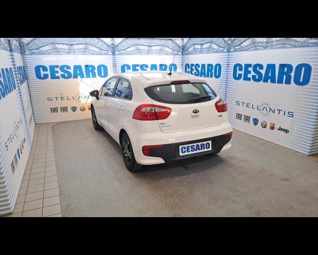 KIA Rio 5p 1.1 crdi Active E6