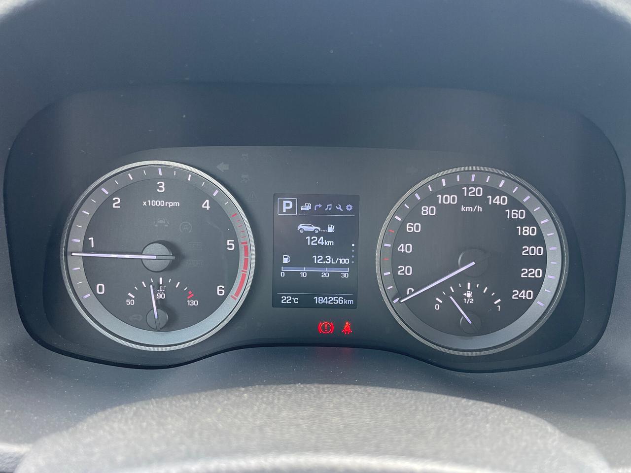 Hyundai Tucson 1.7 CRDi 141CV DCT XPossible-NAVIGATORE-RETROCAMERA