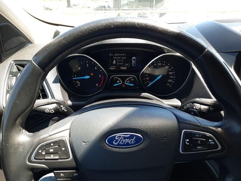 Ford Kuga 1.5 TDCi 120CV Powershift 2WD Titanium Business
