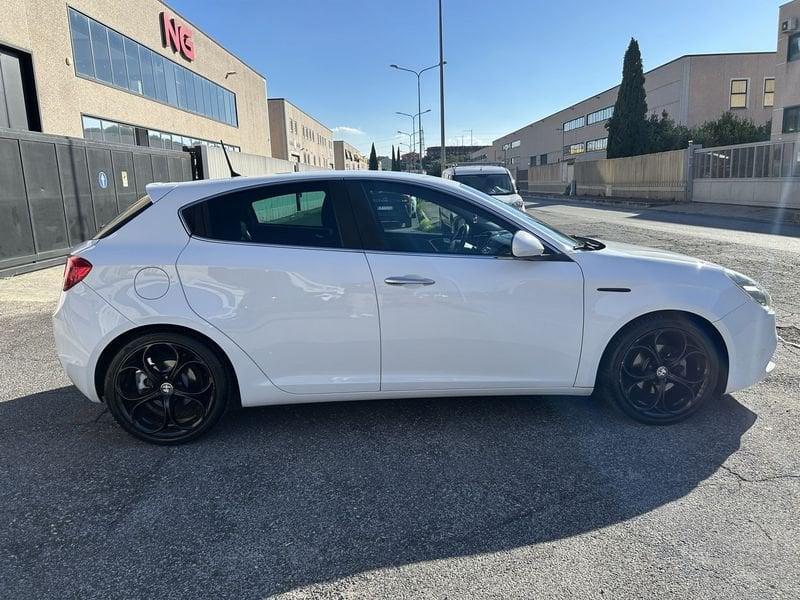 Alfa Romeo Giulietta Giulietta 1.4 t. Super 120cv