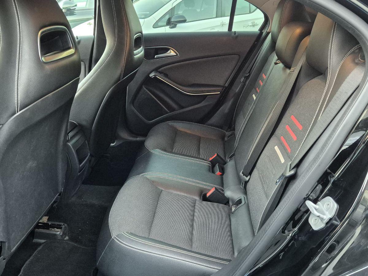 MERCEDES - Classe A - 160 CDI Premium