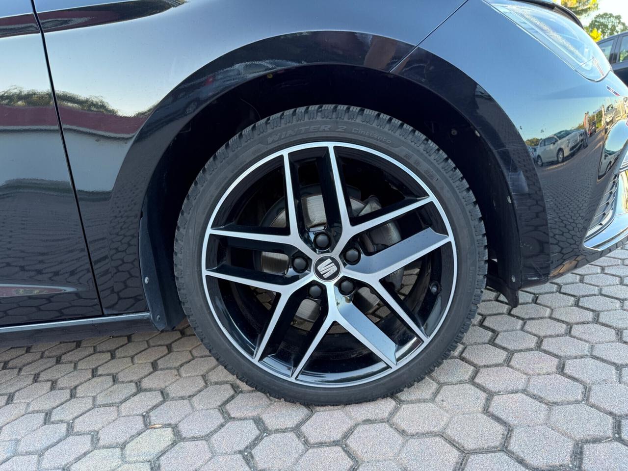 Seat Leon 1.5 TGI DSG 5p. FR