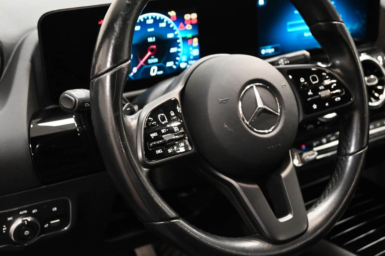 MERCEDES GLA (H247) GLA 250 e EQ-Power...