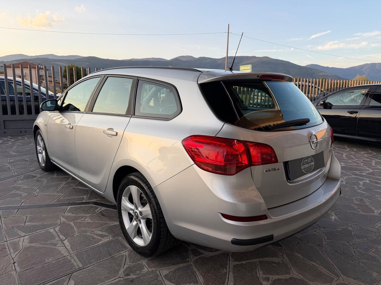 Opel Astra Sports Tourer 1.7 cdti Elective 110cv CarPlay