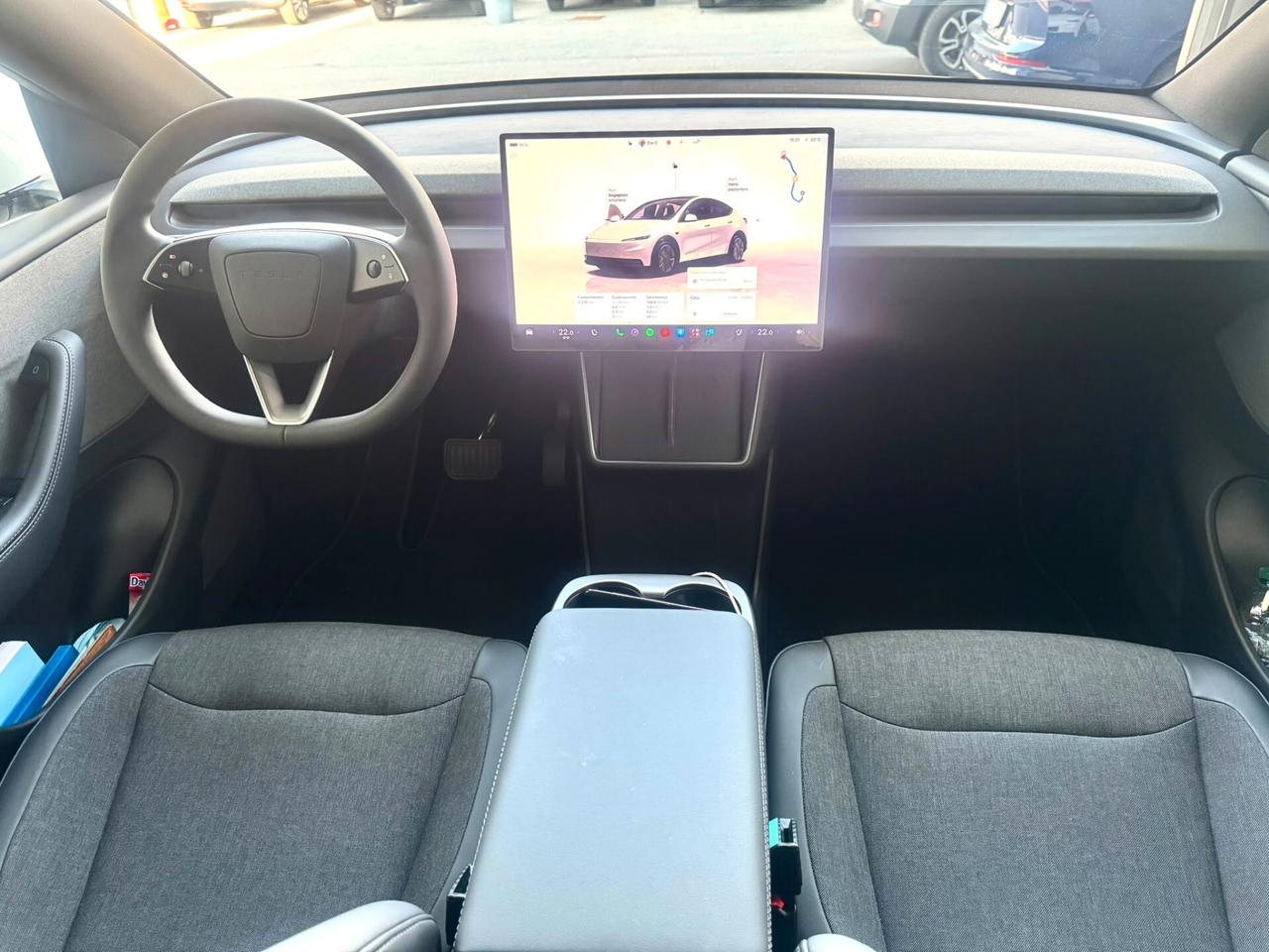 Tesla Model Y RWD Standard