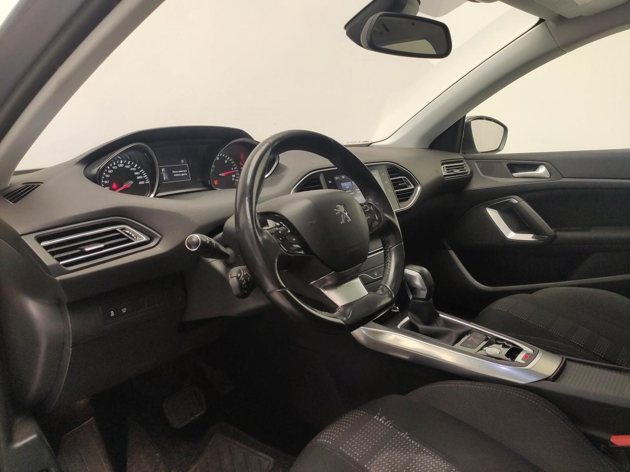 Peugeot 308 BlueHDi 150 S&S SW Allure