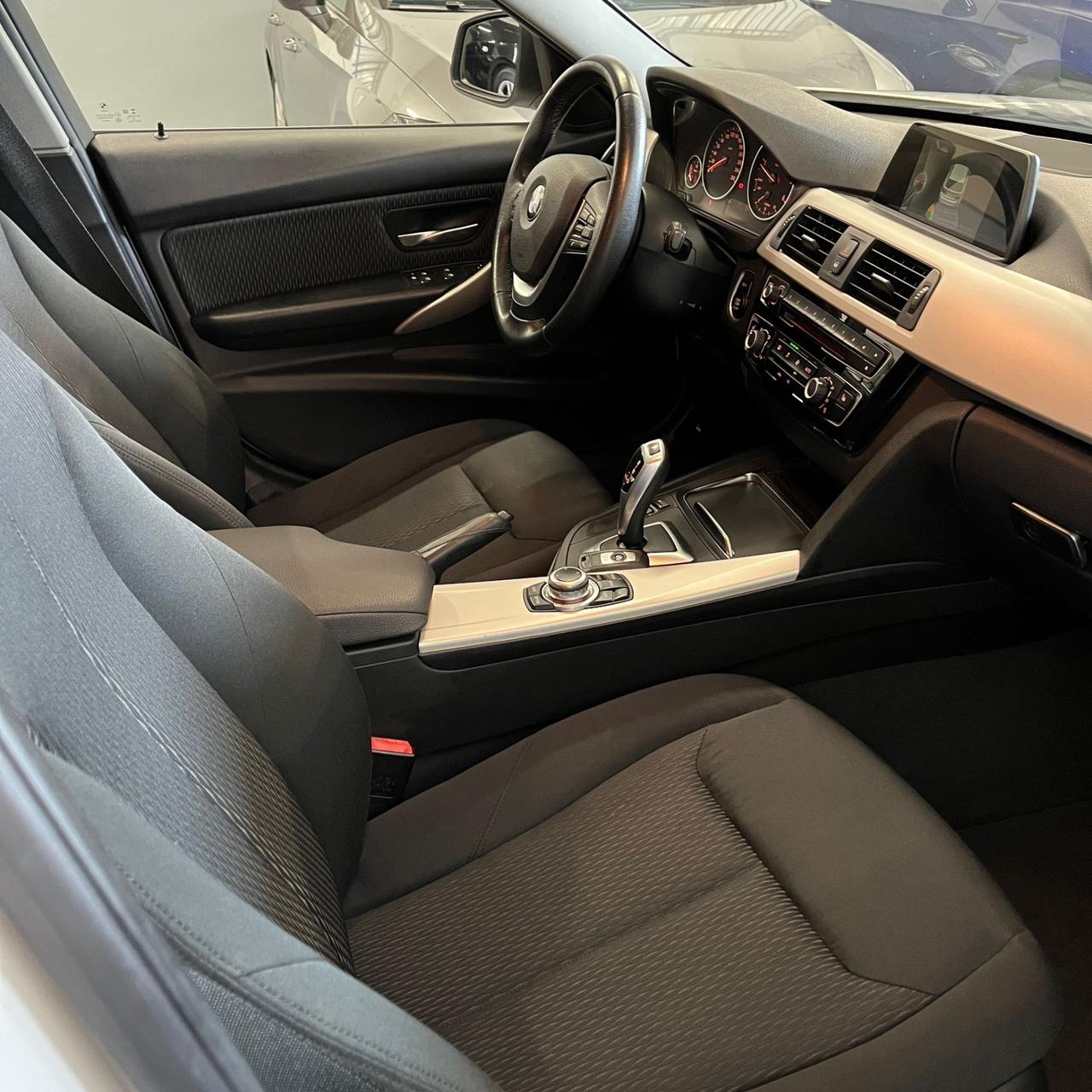 Bmw 320 320d xDrive Touring Msport