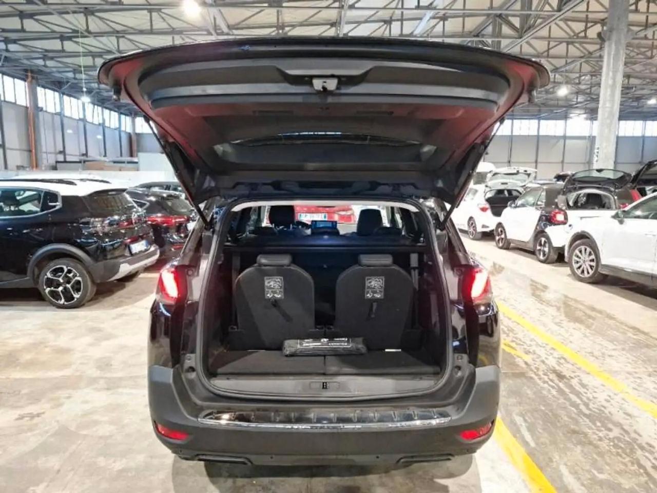 Peugeot 5008 BlueHDi 180 S&S EAT8 Allure Pack