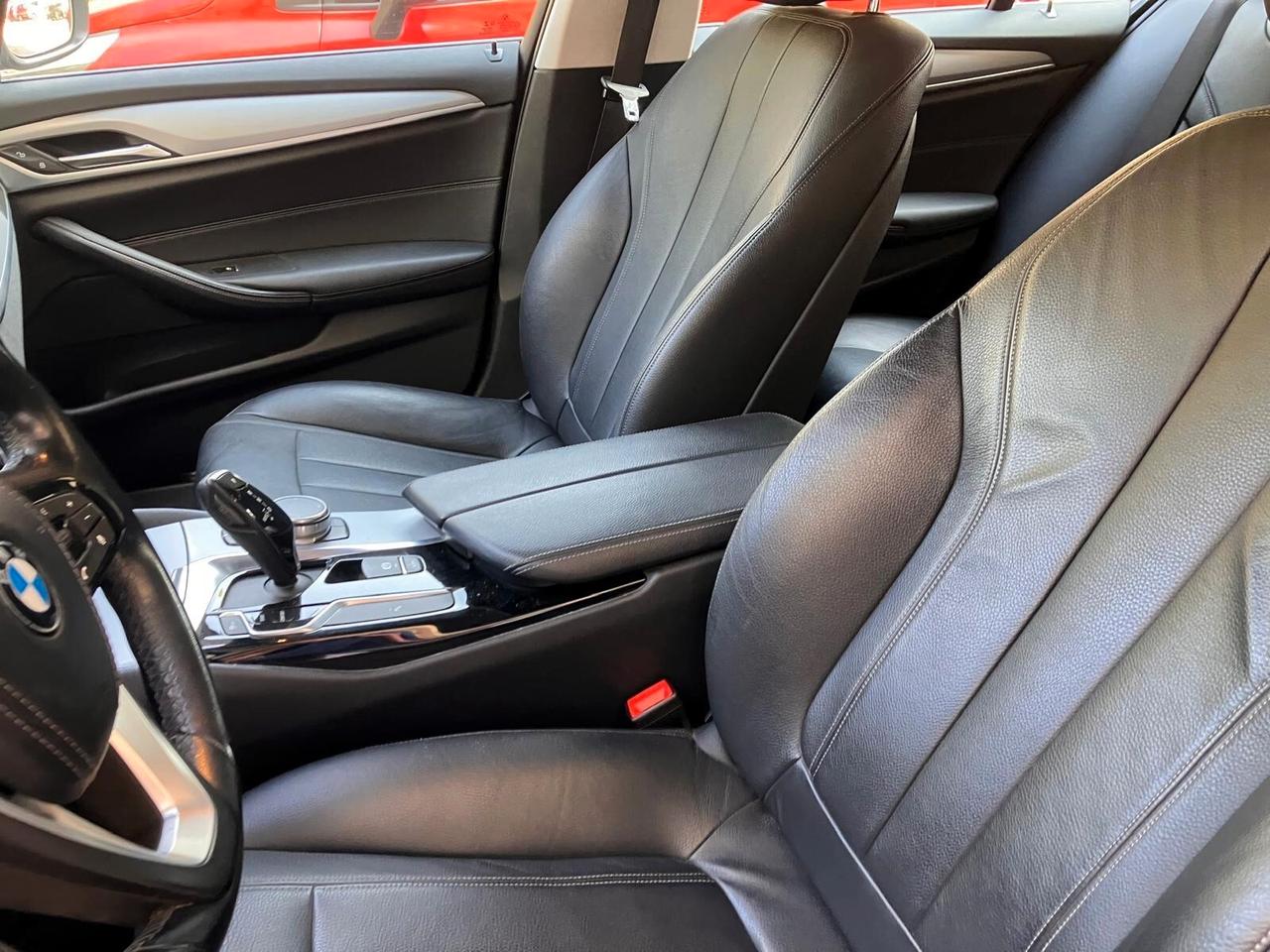 Bmw 520d xDrive Luxury service certificato BMW