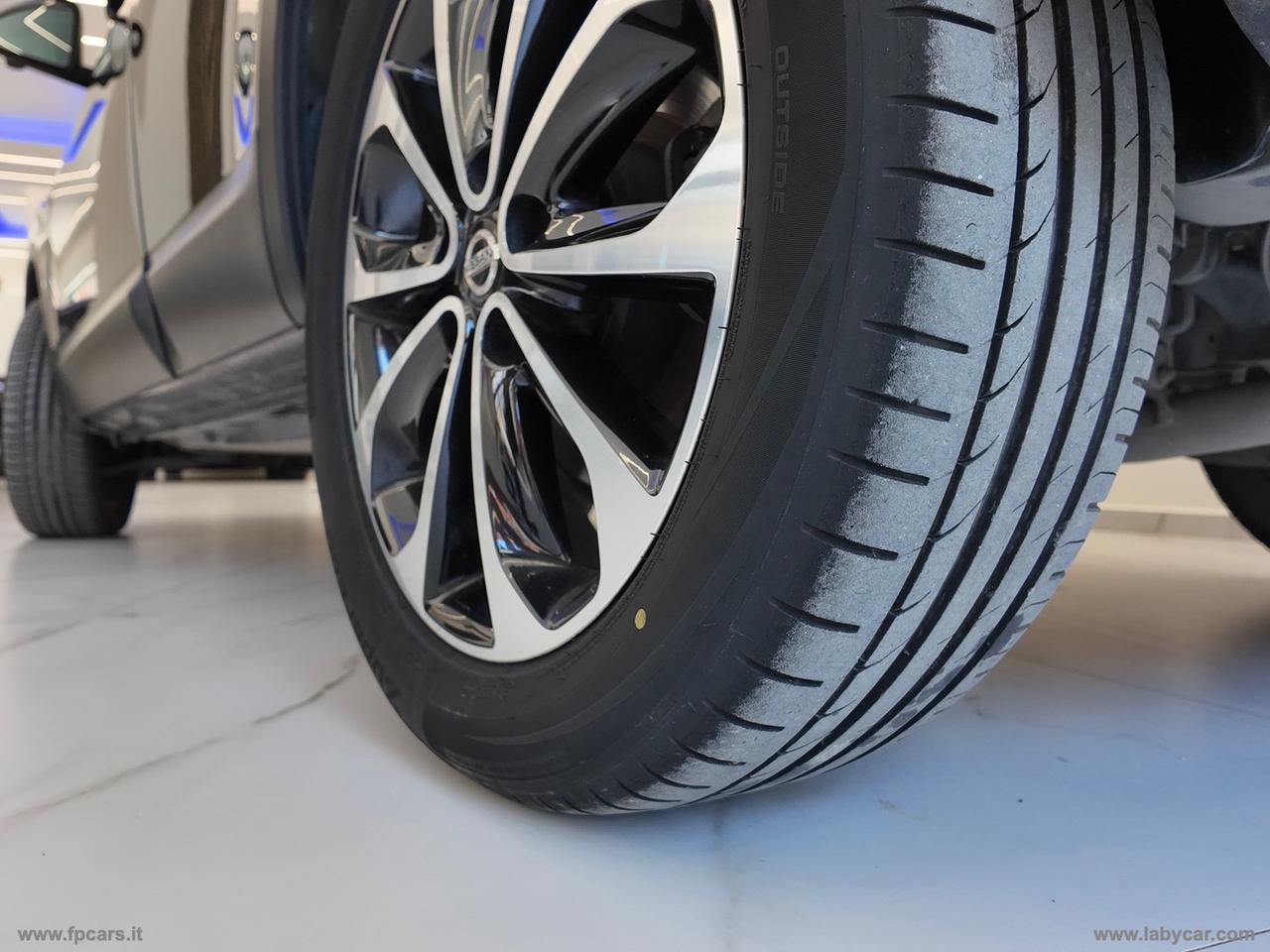 NISSAN Qashqai 1.6 dCi Tekna TETTO PAN.