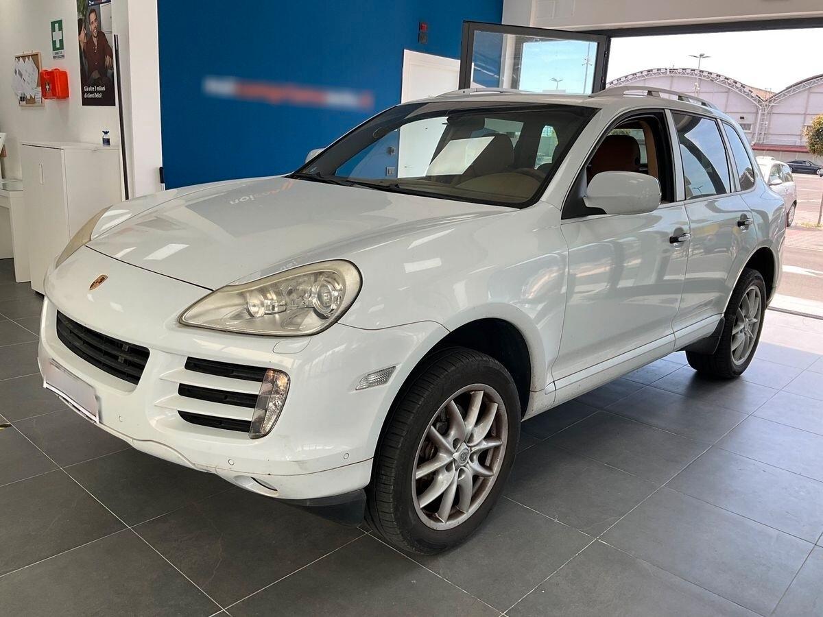 Porsche Cayenne 3.6