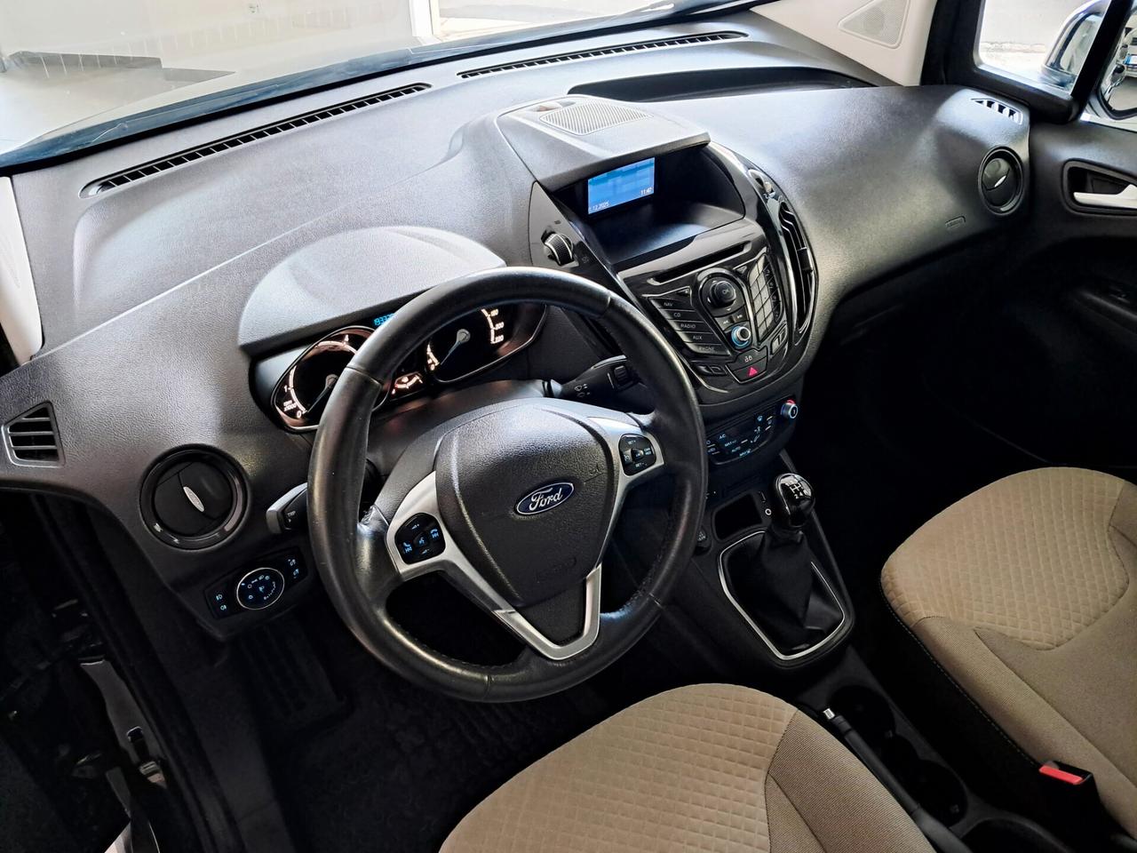 Ford Tourneo Courier 1.5 TDCI 75 CV