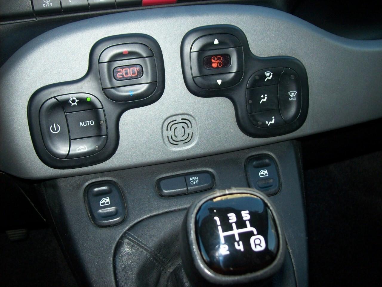 Fiat Panda 0.9 TwinAir Natural Power Lounge