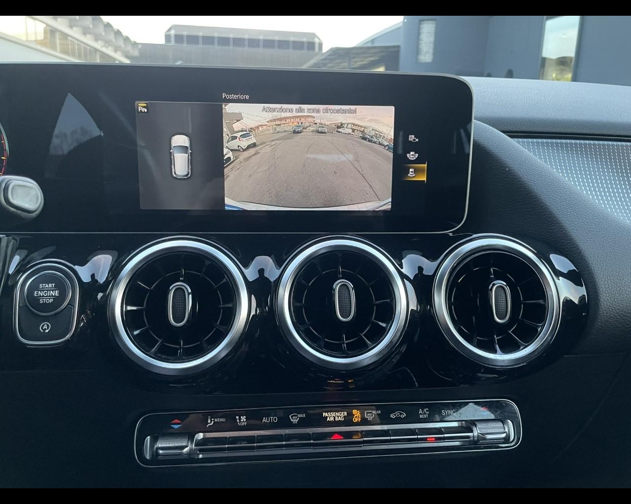 Mercedes-Benz GLA (H247) - GLA 200 Automatic Sport