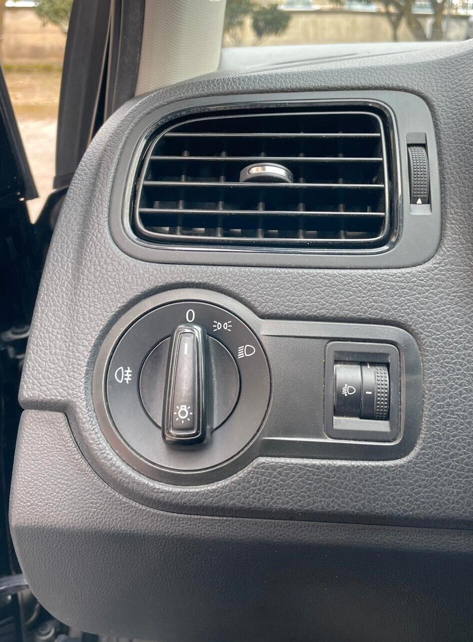 Volkswagen Polo 1.0 MPI 5p. Business Trendline