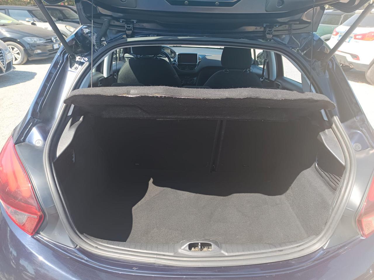 Peugeot 208 2019 - 1.2 benzina Lb automobili