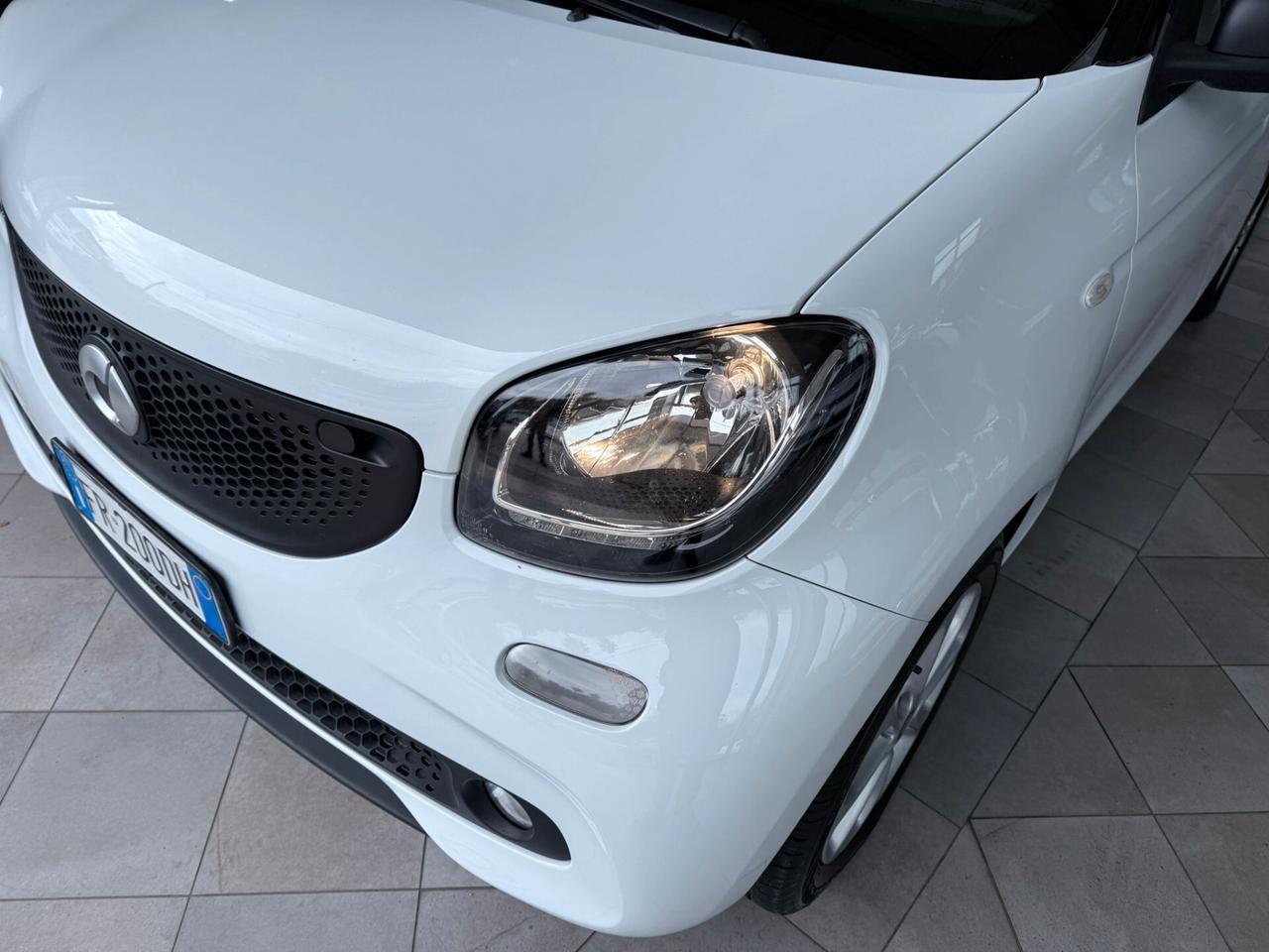 Smart ForFour 70 1.0 Passion