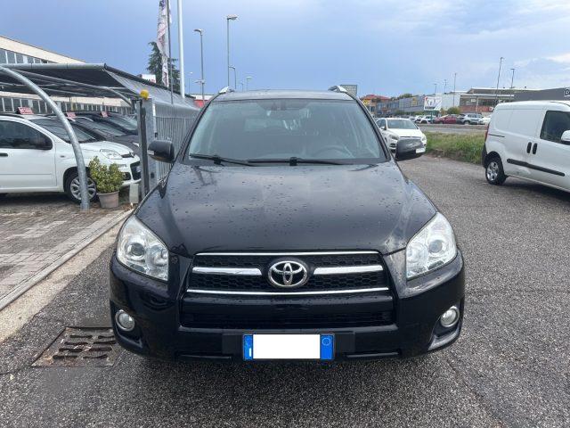 TOYOTA RAV 4 2.2 D-4D 150 CV DPF Luxury