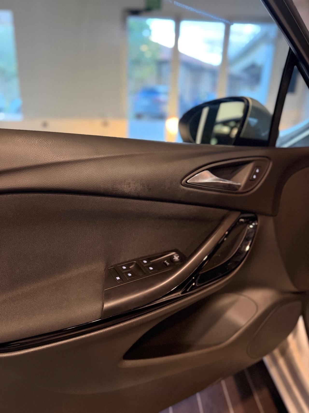 Opel Astra 1.4 Turbo 110CV EcoM Sports Tourer Innovation