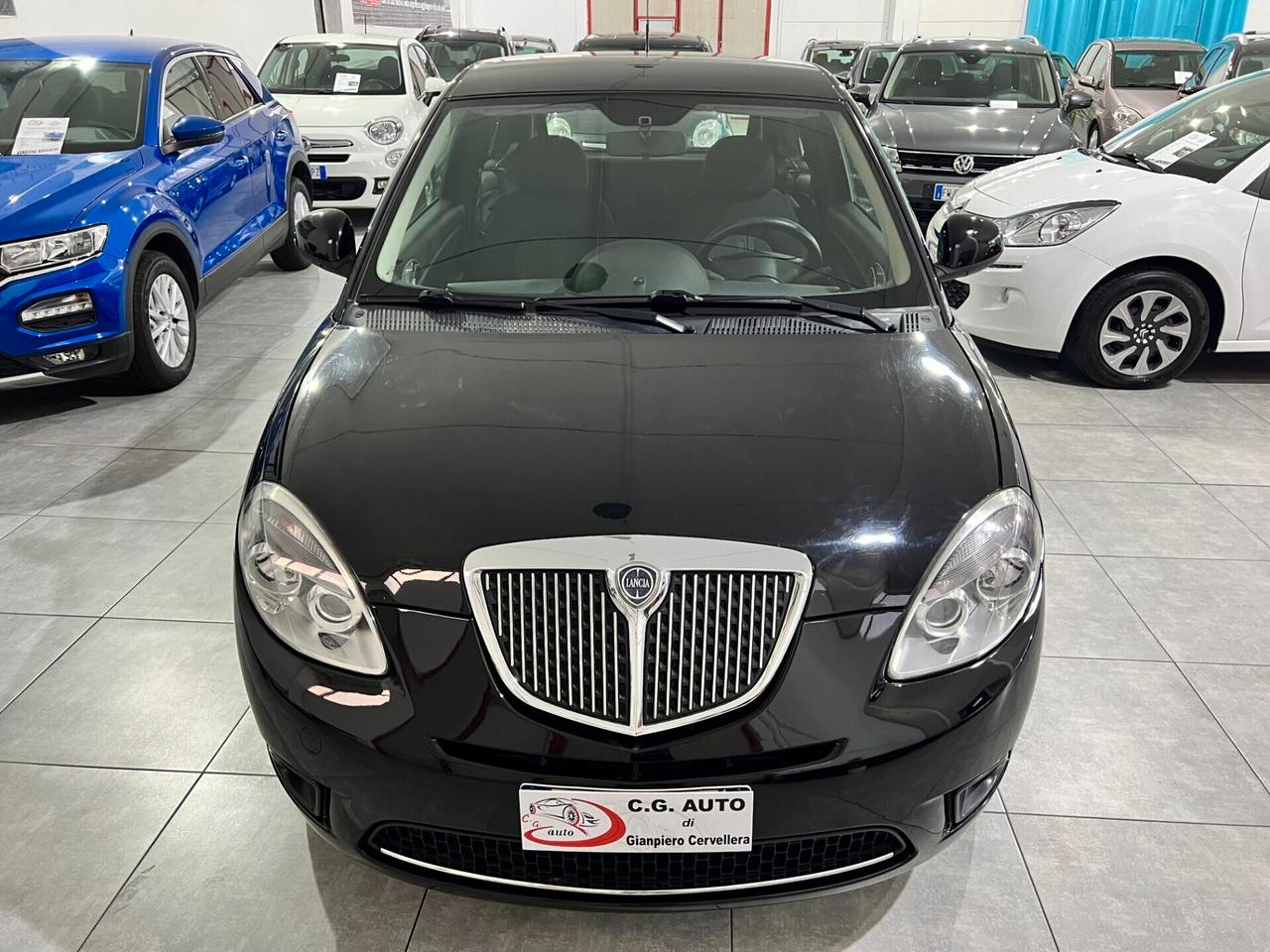 Lancia Ypsilon 1.3 MJT 75 CV - DIVA - 2011