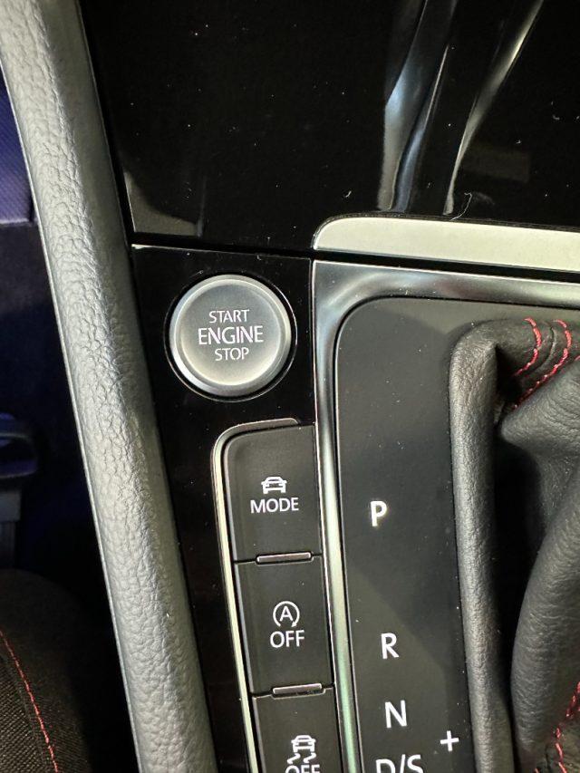 VOLKSWAGEN Golf GTI Performance 2.0 TSI DSG 5p.-19"-Led Matrix-Carplay