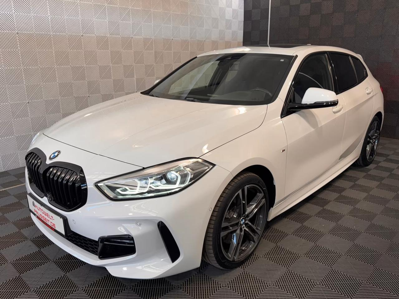 Bmw 120d xDrive Msport LED PANO "18" HARMAN-KARDON