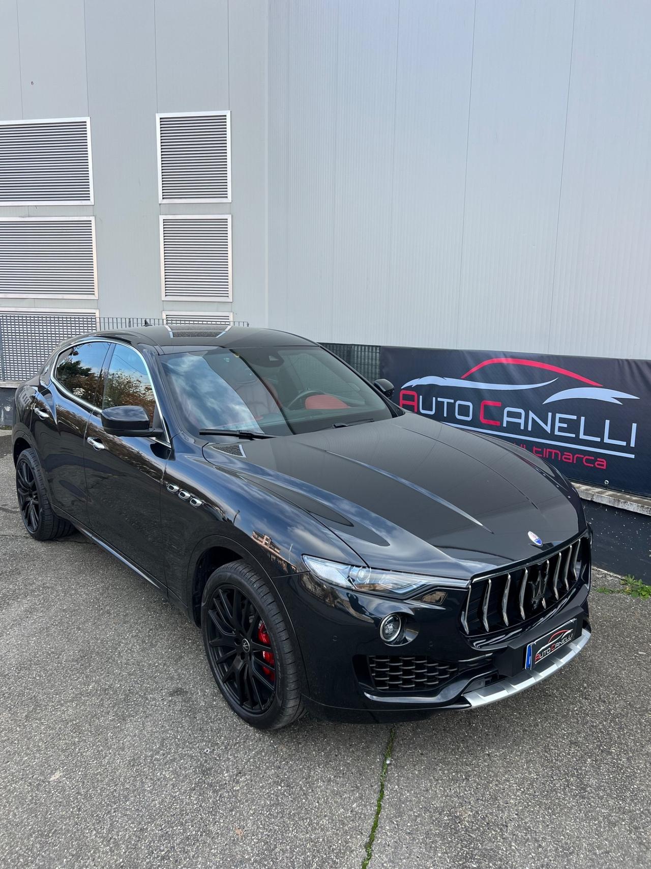 Maserati Levante V6 430 CV S AWD