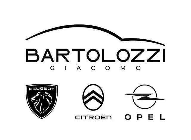 Citroen C4 motore elettrico 136 CV Shine