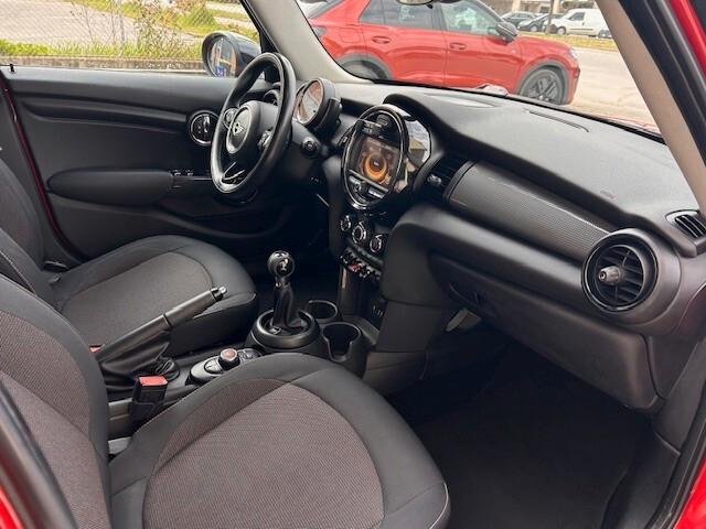 Mini 1.5 Cooper D 5 porte OK NEOPATENTATI TETTO APRIBILE PANORAMA