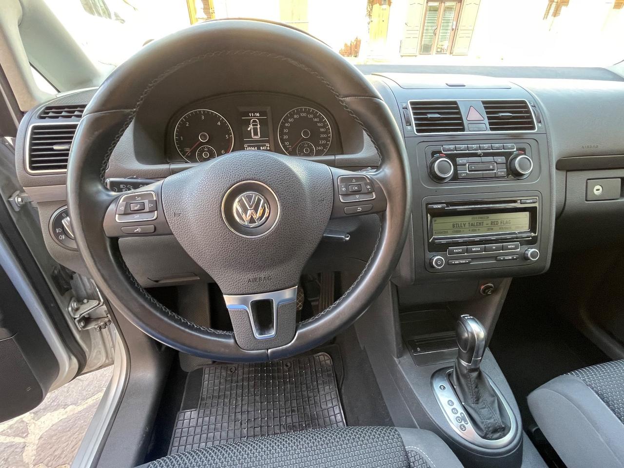 Volkswagen Touran 1.6 TDI DSG Comfortline 7 POSTI