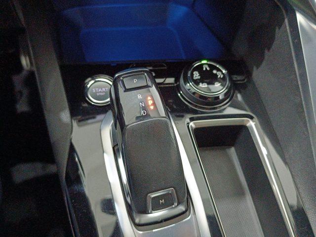 PEUGEOT 3008 BlueHDi 180 S&S EAT6 GT