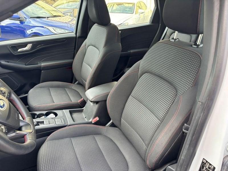 Ford Kuga 2.5 Benzina FHEV 190CV 2WD Titanium