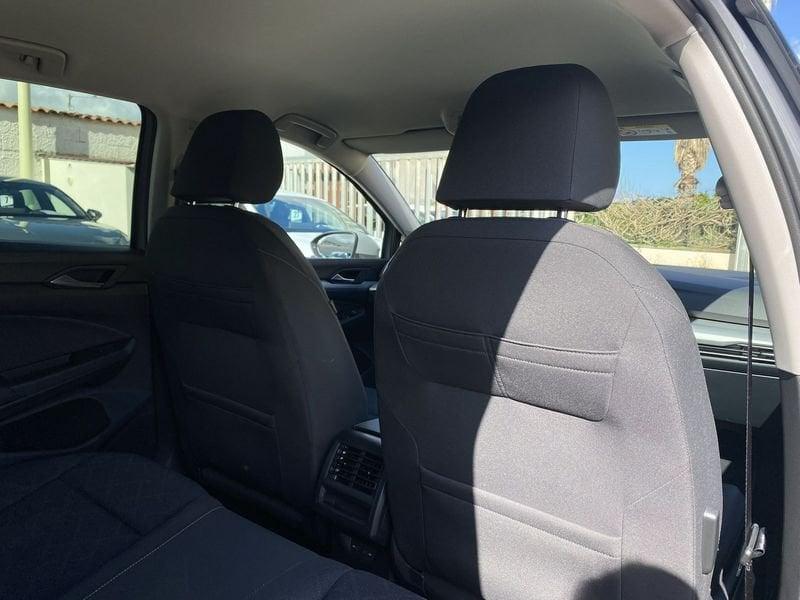 Volkswagen Golf 8 Life 2.0 TDI 116 CV