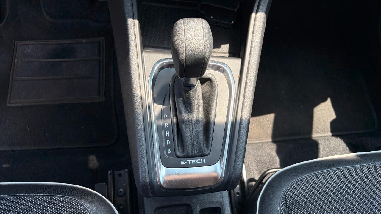 Renault Captur Full Hybrid E-Tech 145 CV Techno