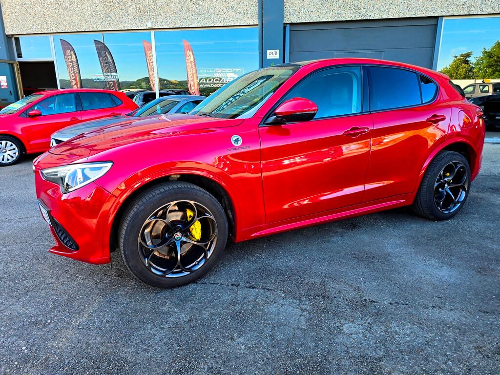 Alfa Romeo Stelvio 2.0 Turbo 280 CV Q4 VELOCE