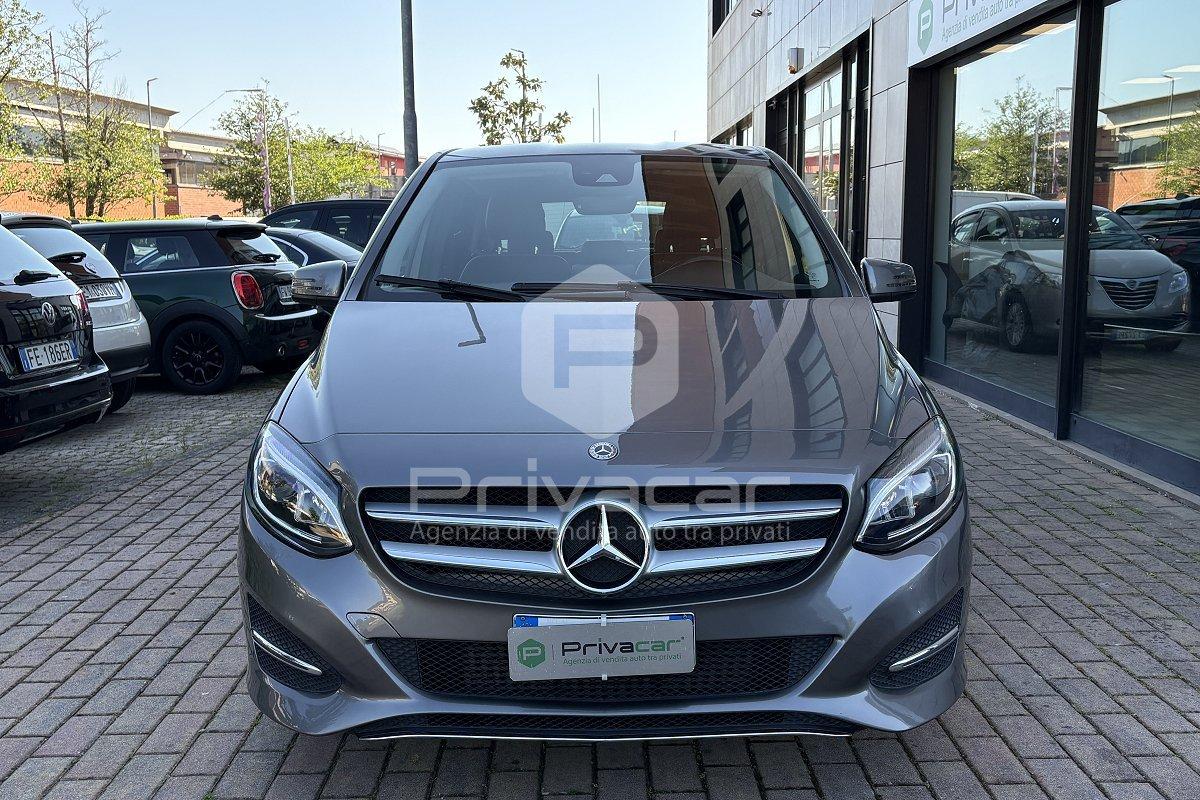 MERCEDES B 180 d Sport