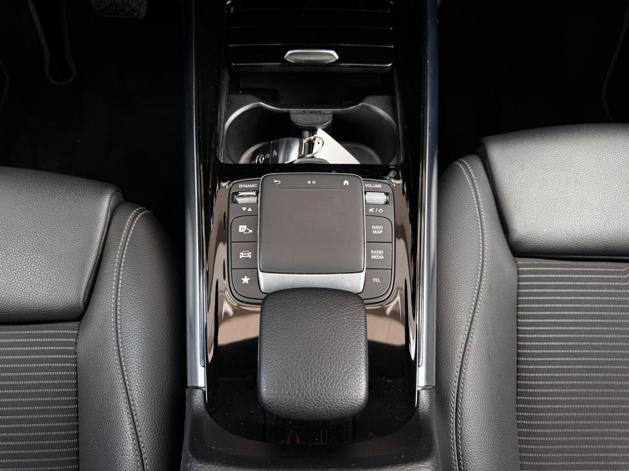 Mercedes-benz B 250 e hybrid EQ Sport Plus