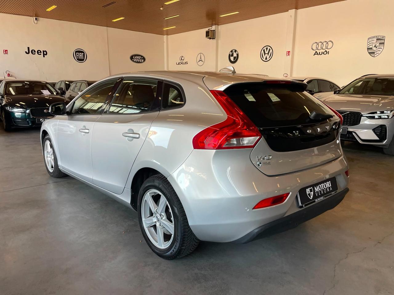 Volvo V40 D2 Business