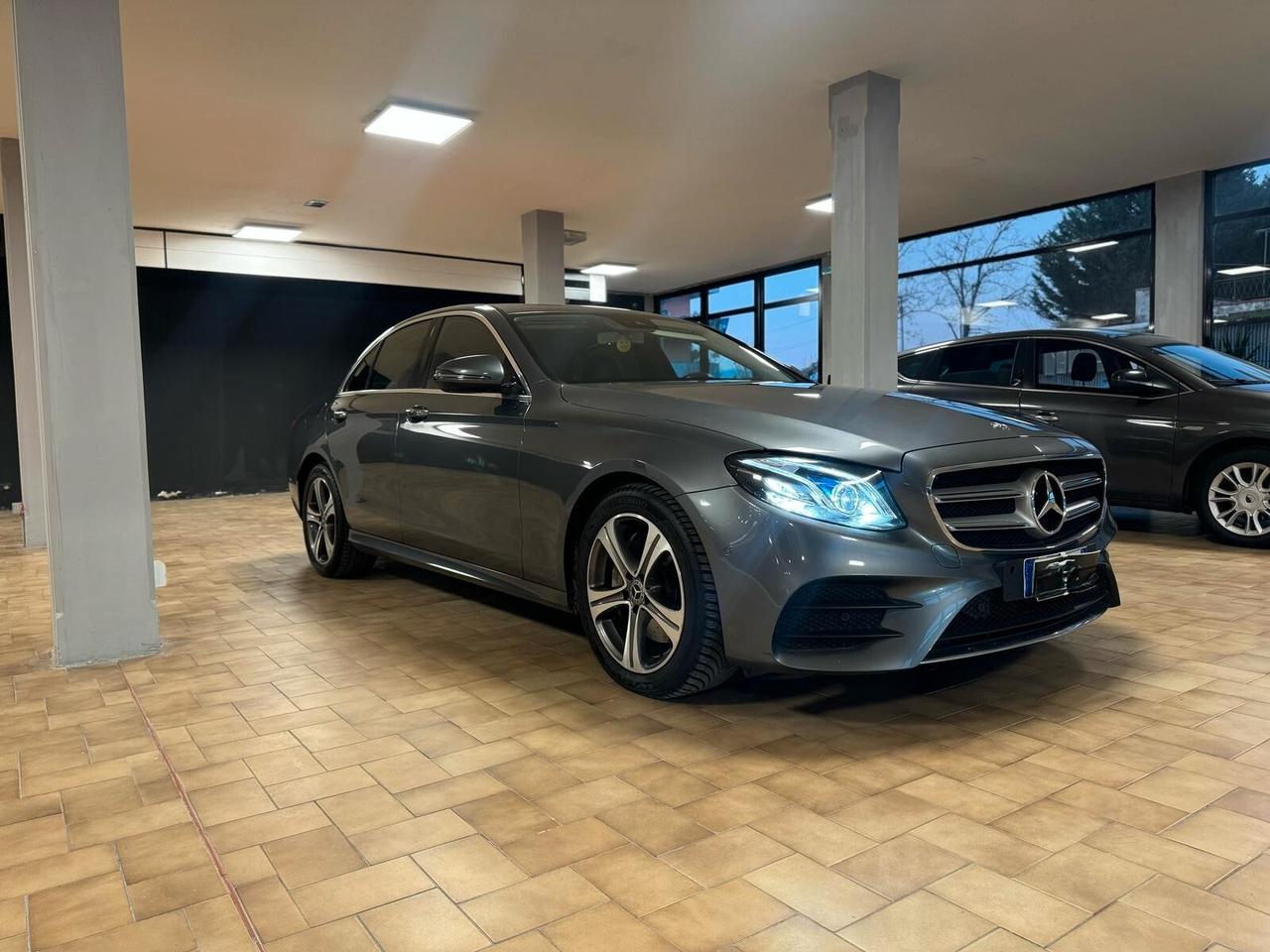 Mercedes-benz E 220 E 220 d 4Matic Auto Premium Plus