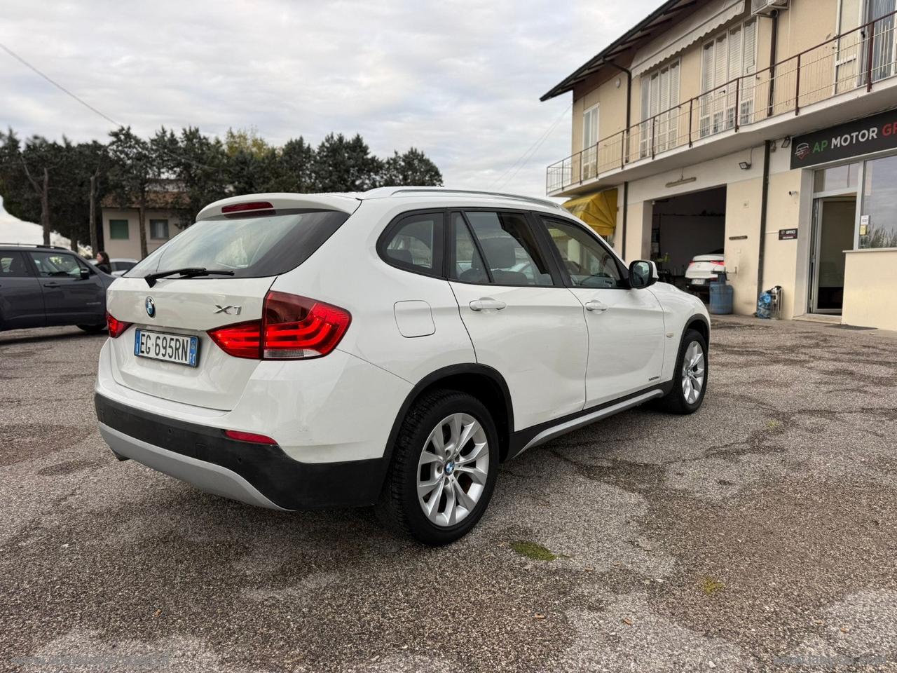 BMW X1 sDrive18d ATTIVA AUTOMATICO