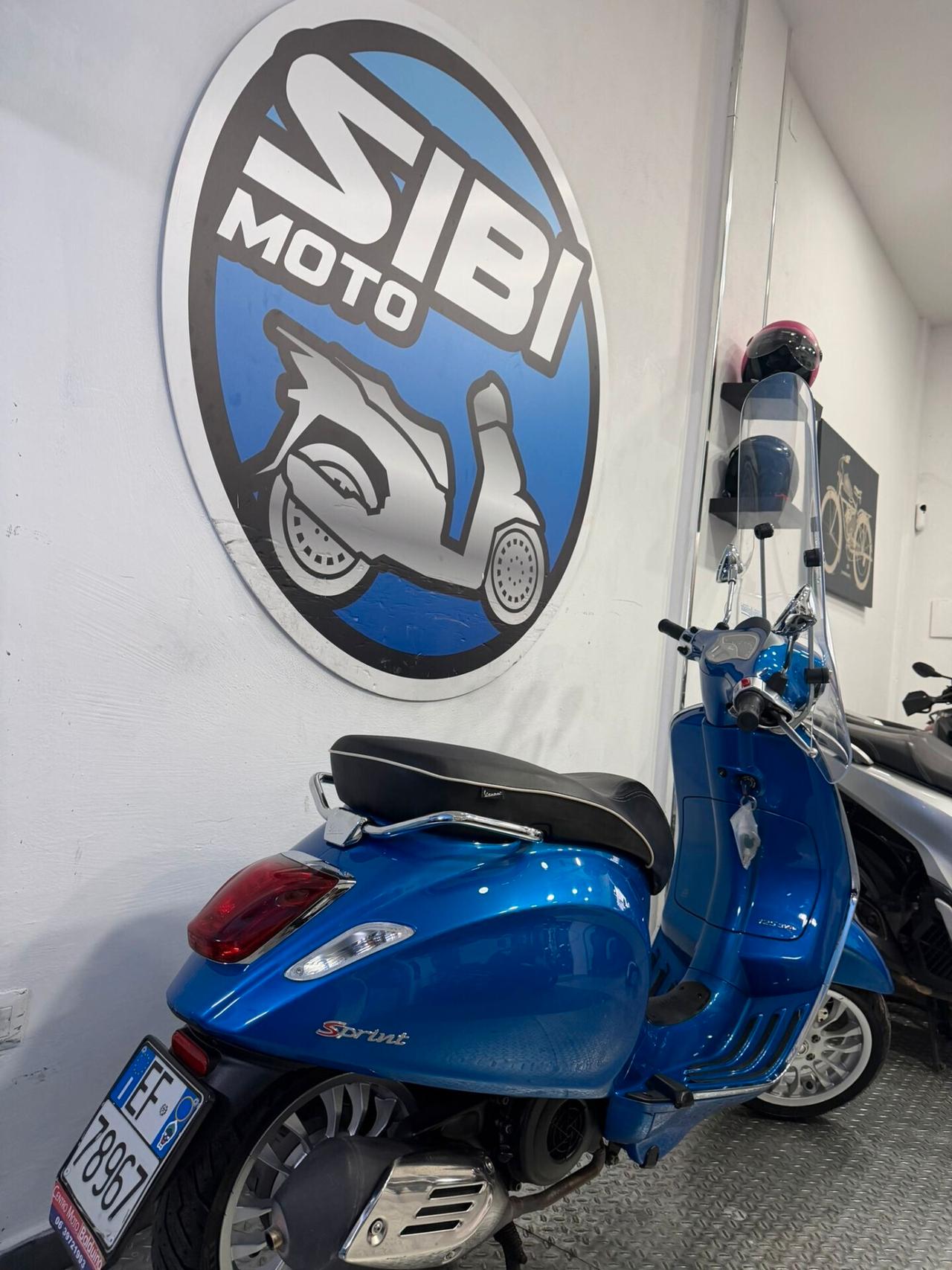 Piaggio Vespa 125 Sprint