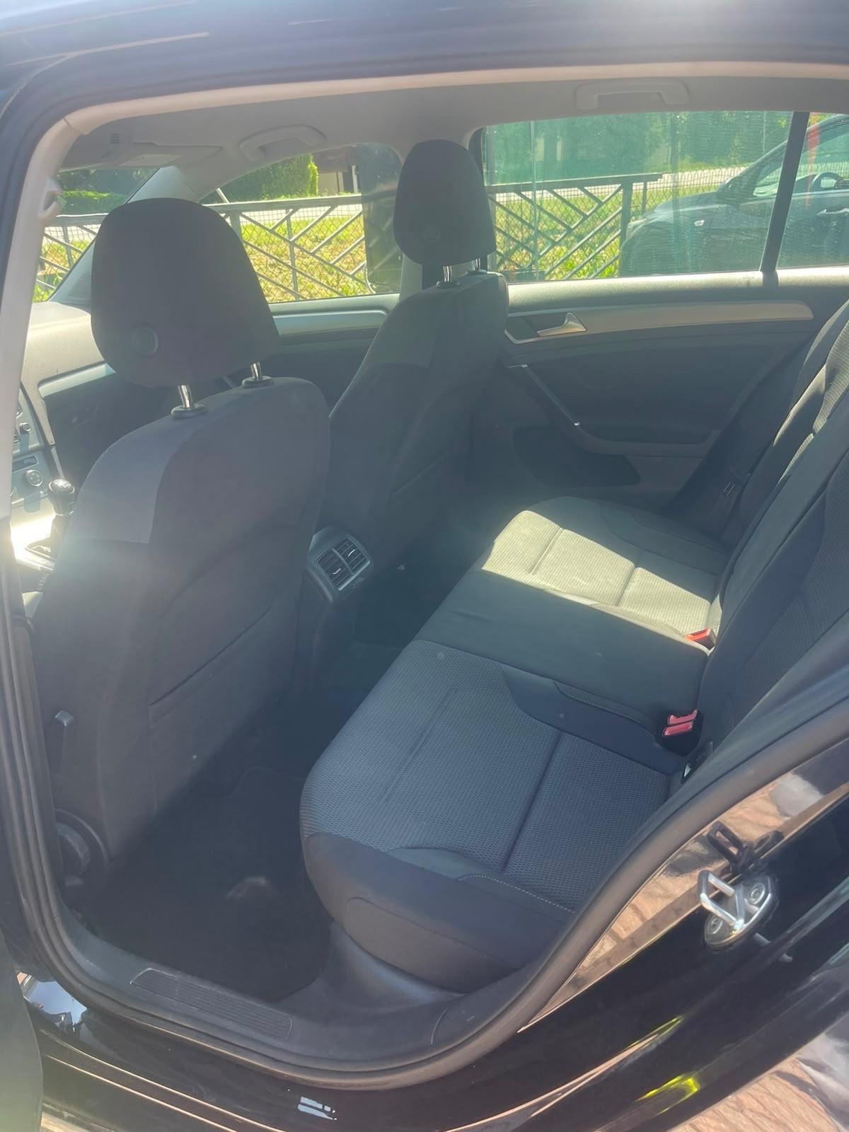 Volkswagen Golf Business 1.6 TDI 5p. 4MOTION Highline BlueMotion Tech.