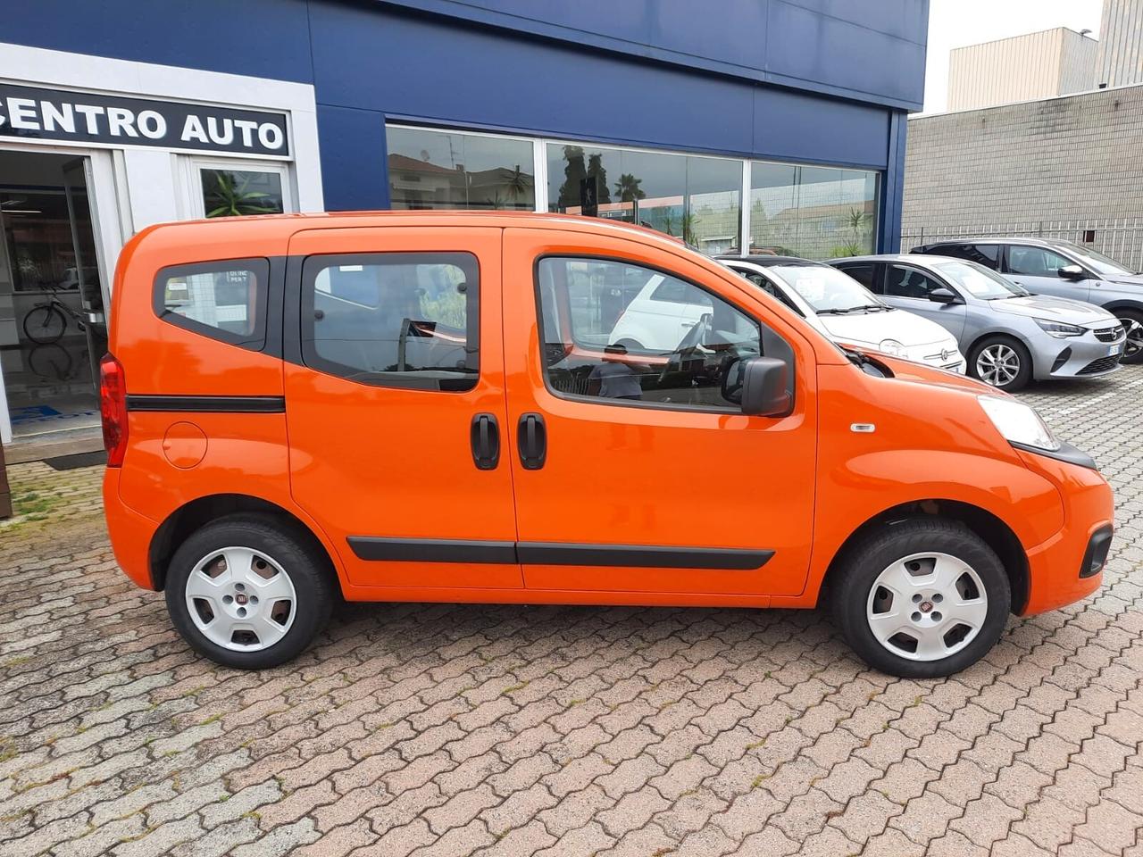 Fiat Qubo 1.4 8V 77 CV Lounge Neopatentato