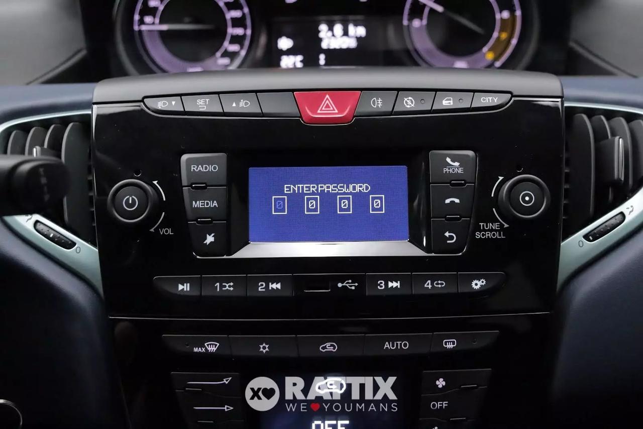 Lancia Ypsilon 1.0 Firefly Hybrid 70CV Silver 5p.ti
