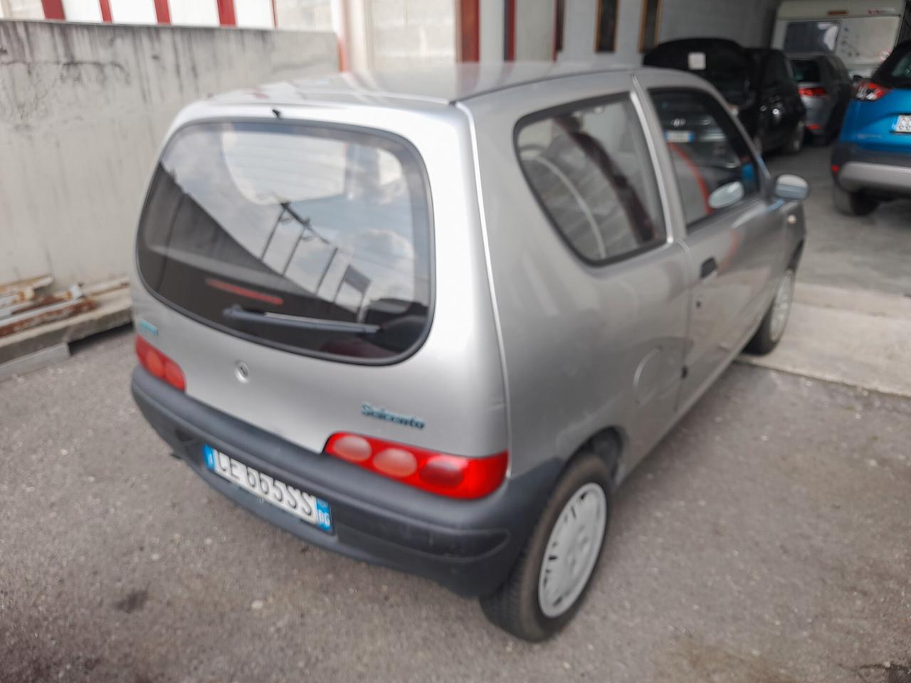 Fiat Seicento 1.1i cat Brush