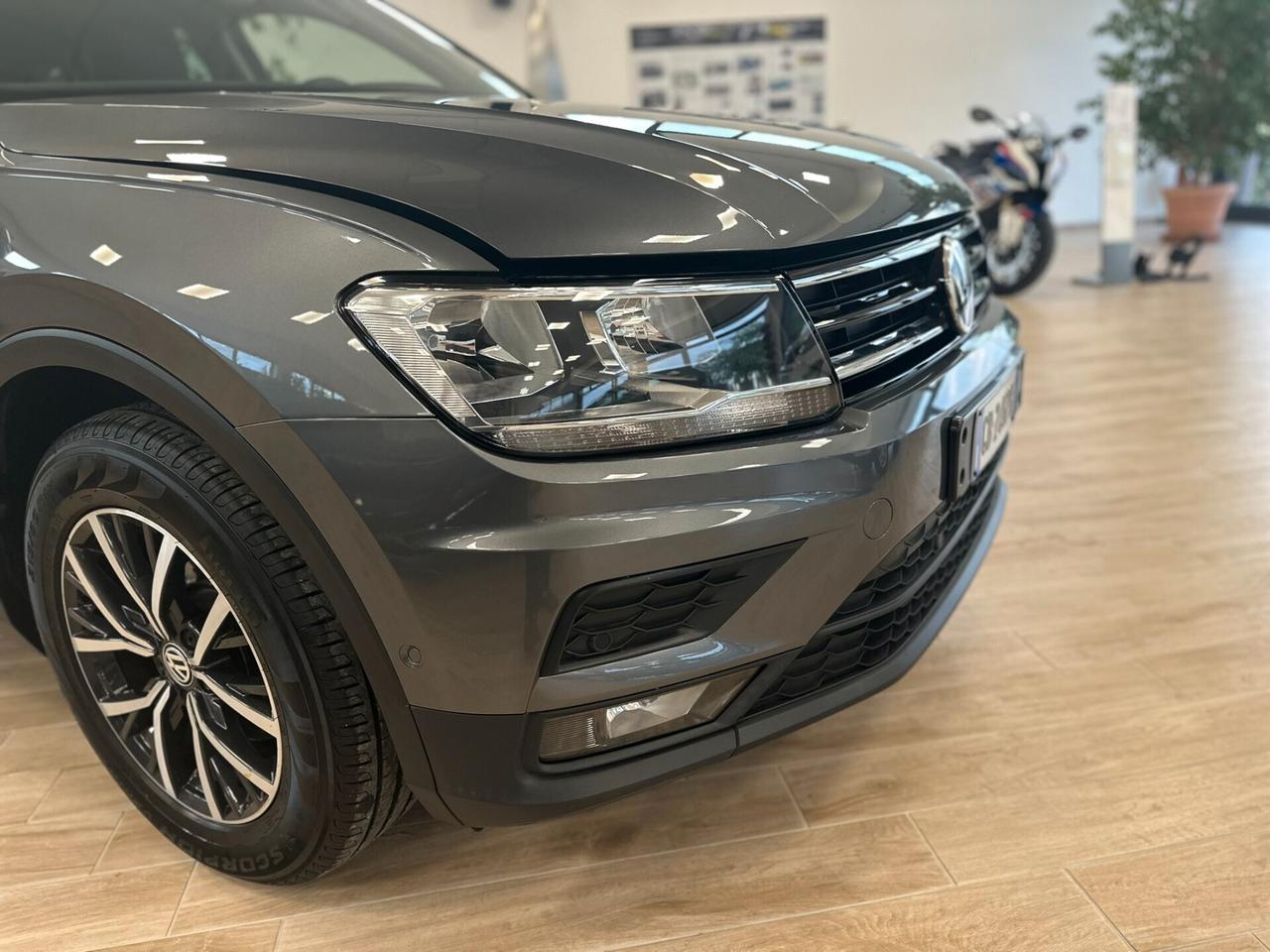 Volkswagen Tiguan 2.0 TDI SCR DSG Business BlueMotion Technology