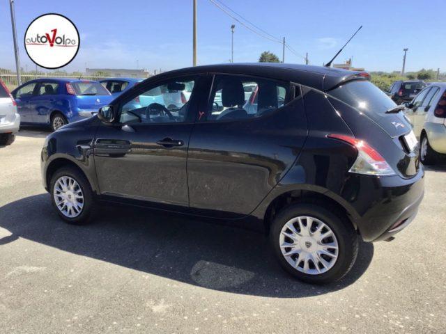 LANCIA Ypsilon TwinAir 5p Metano Ecochic Elefantino Rosso
