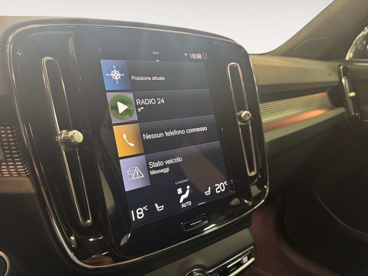 VOLVO XC40 N1 T2 Core auto IMMATRICOLATO AUTOCARRO N1