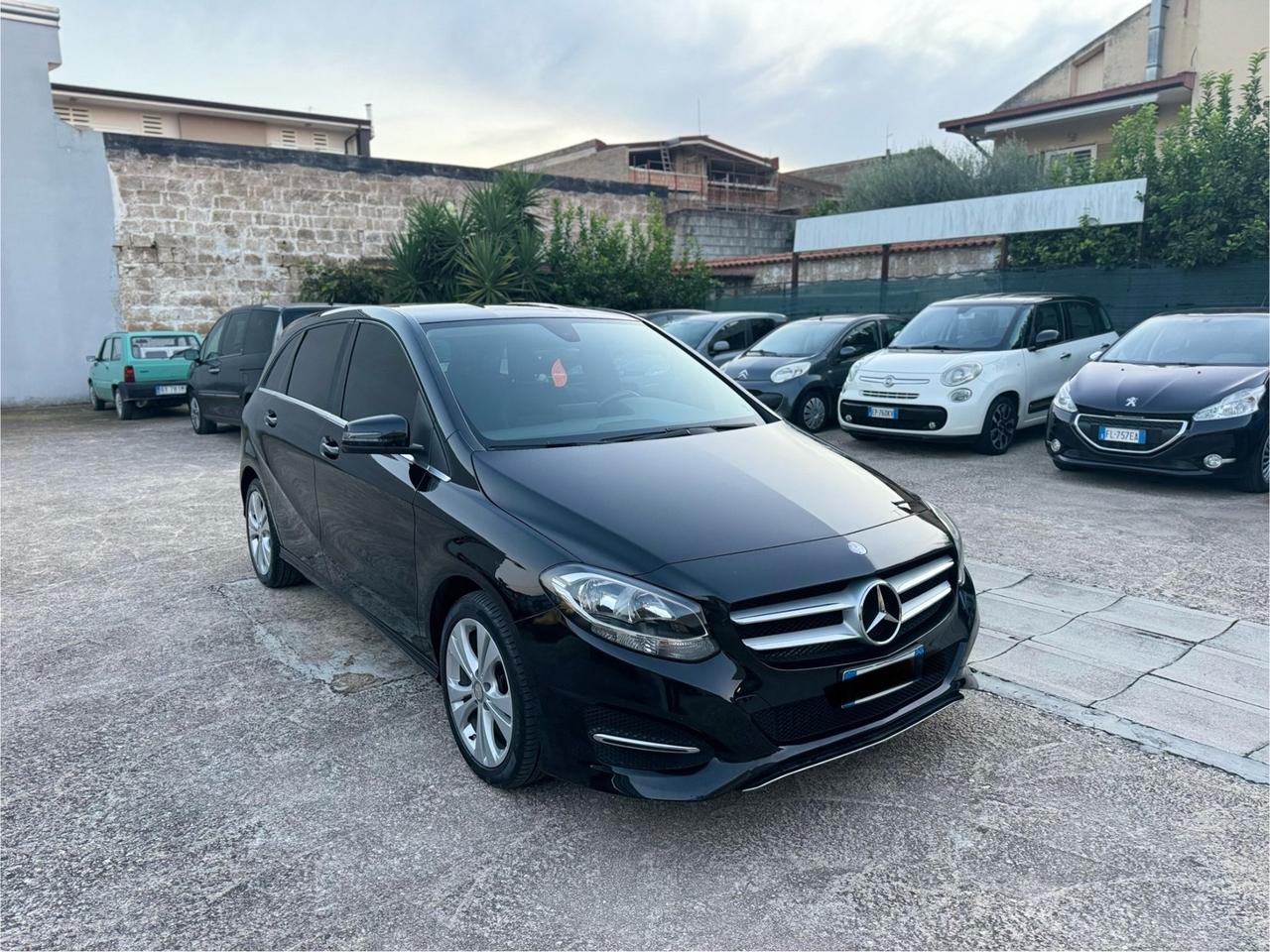 Mercedes-benz B 180 B 180 d Automatic Business